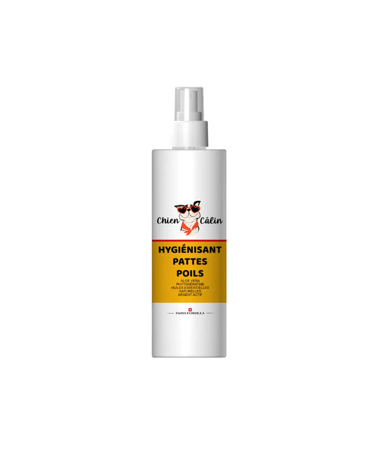 Hygiénisant pattes et poils du chien, conçue pour nettoyer, assainir et hydrater sans rinçage.
